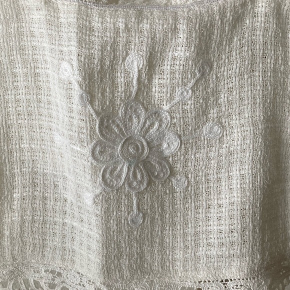 SOLD💫 Chasing Unicorns Precious Angel Embroidered Cropped Camisole sz S - Picture 11 of 15